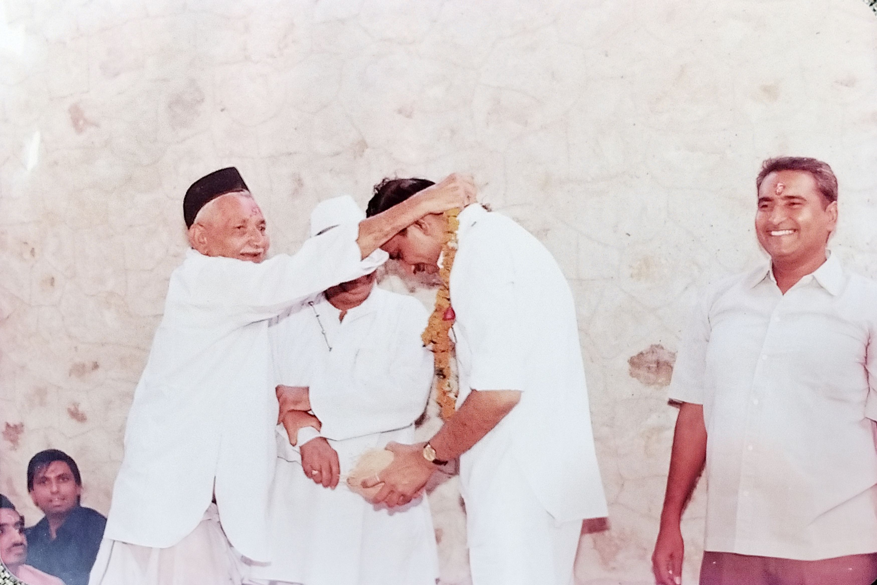 Temple Moment