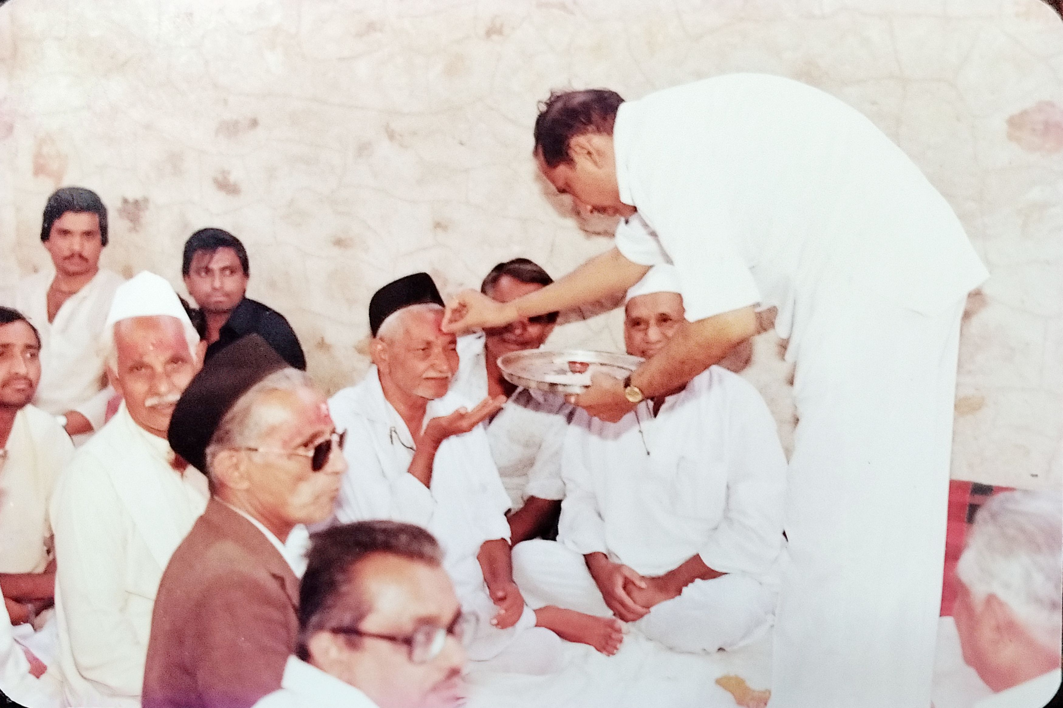 Temple Moment