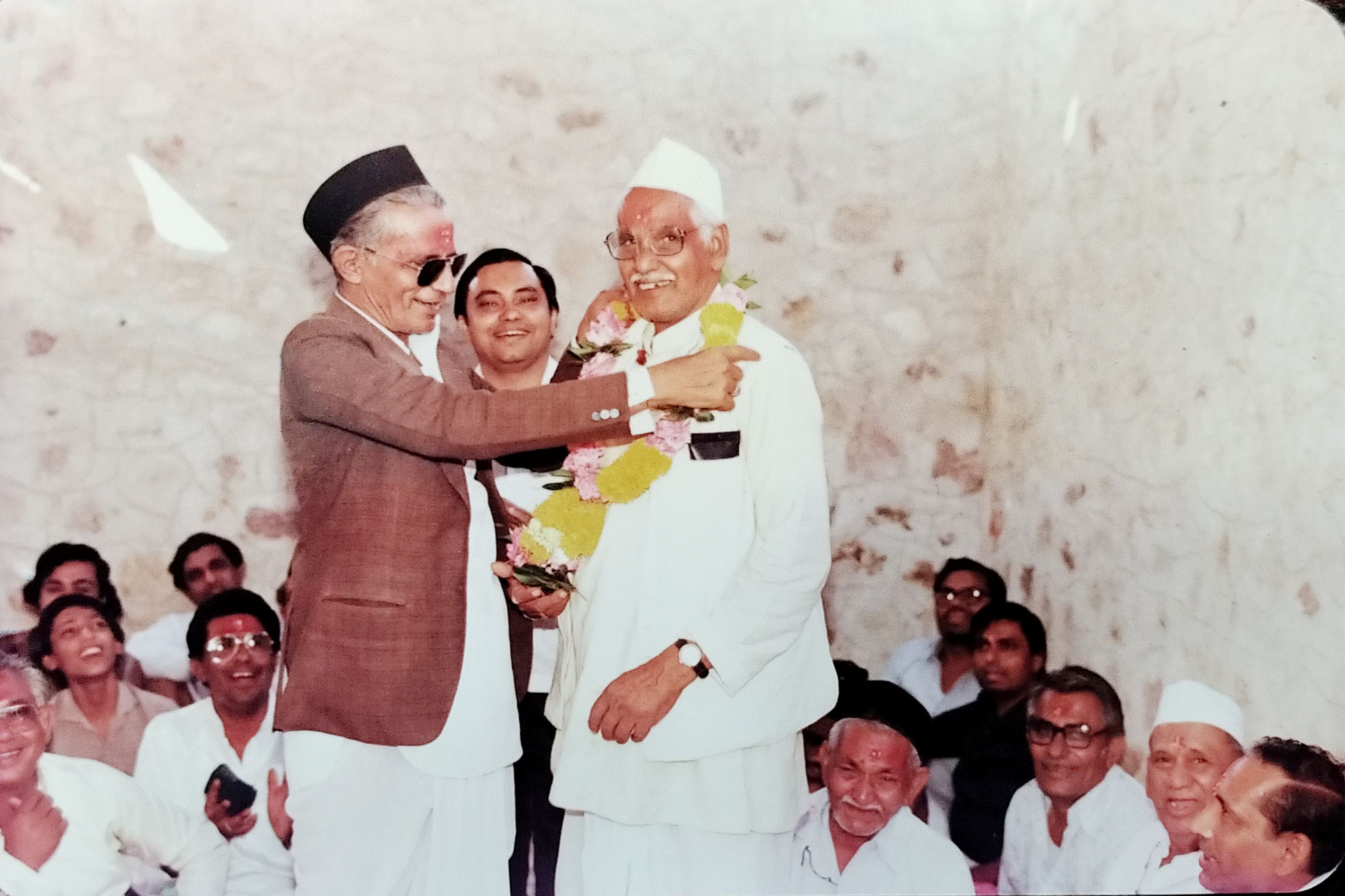Temple Moment