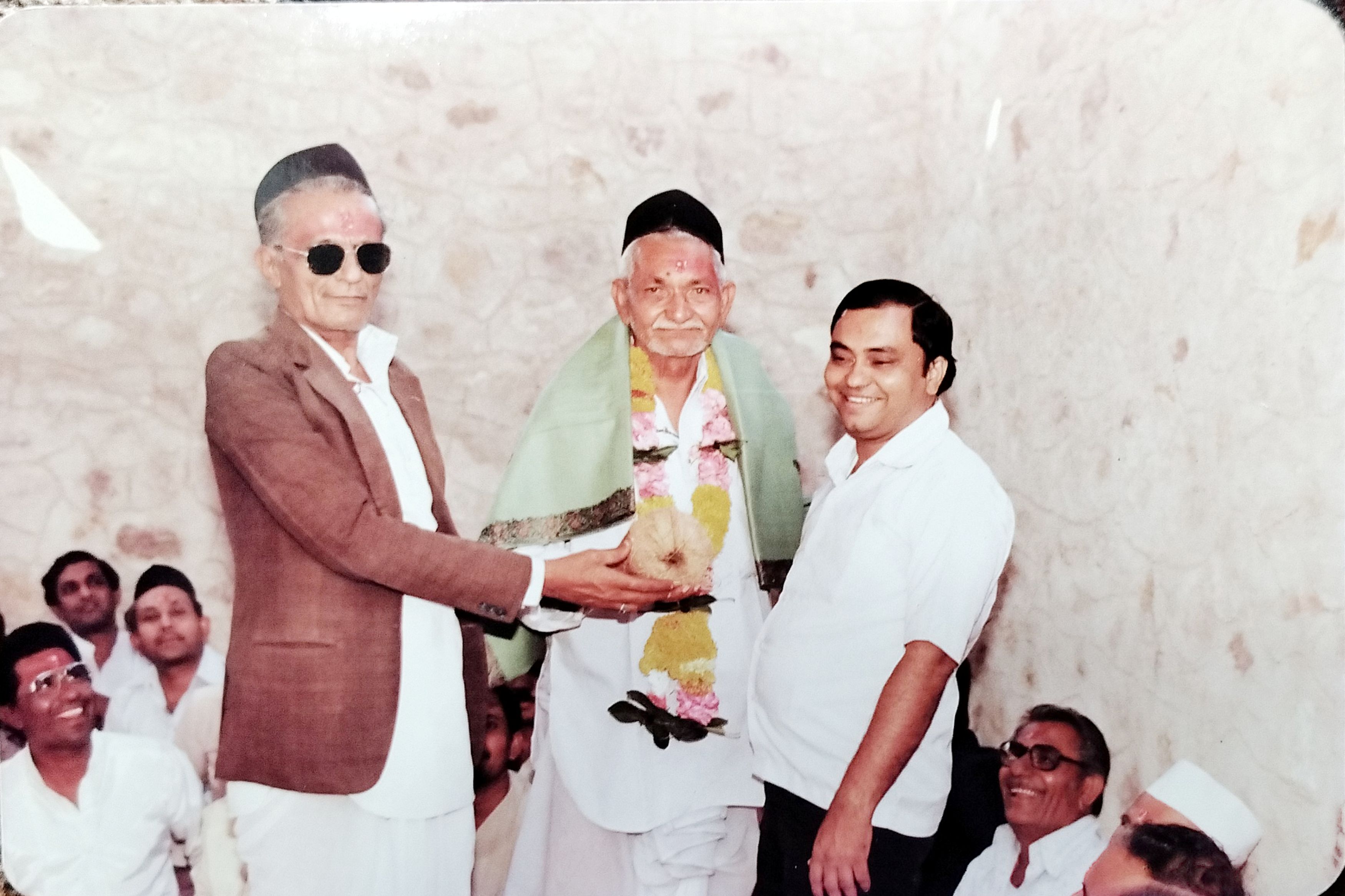 Temple Moment